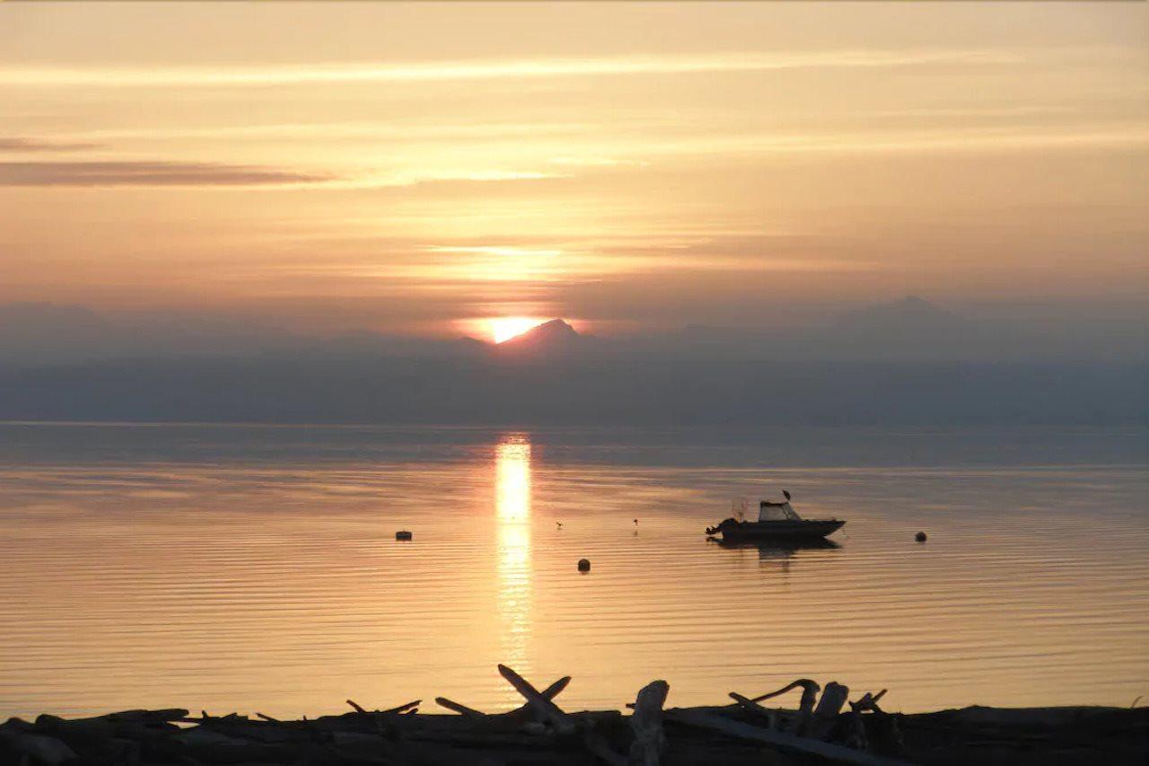 Camano Island Waterfront Vacation Rental Eksteriør bilde